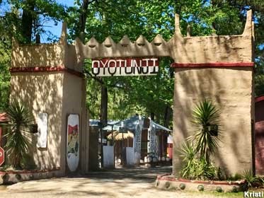 Oyotuni Village gate